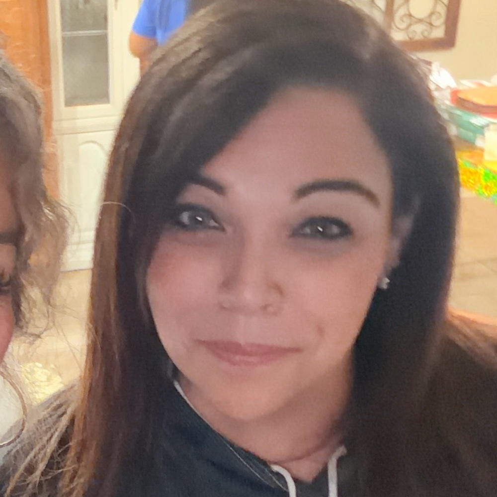 Meet your Posher, Jeanina